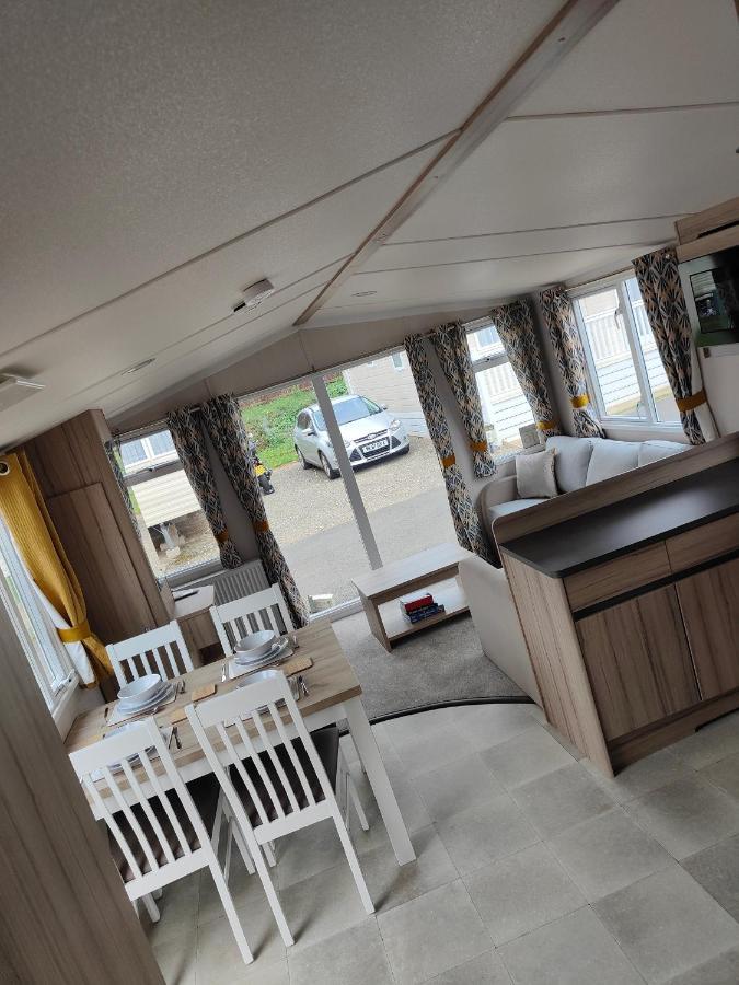 J6 Static Caravan, Fairway Holiday Park Sandown Exterior foto
